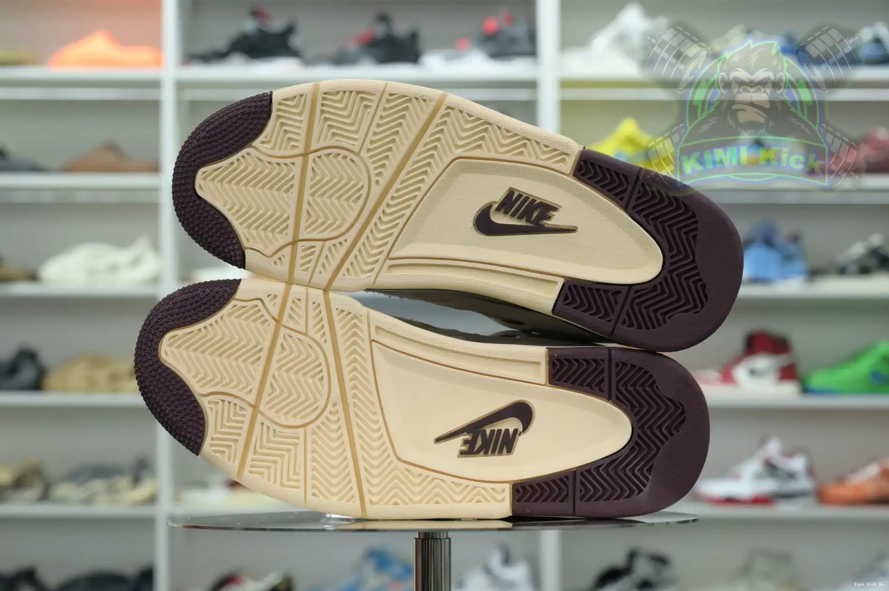 Jordan You Kimikick x Air 4“While Were Sleeping” Ma Maniére Jordan A 0801